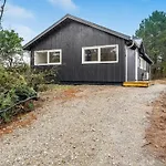 4 Bedroom Stunning In *