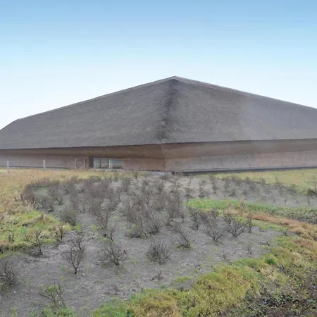 4 Bedroom Stunning In Σπίτι διακοπών Ribe