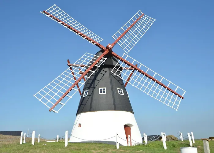 Nyaraló 4 Bedroom Stunning In