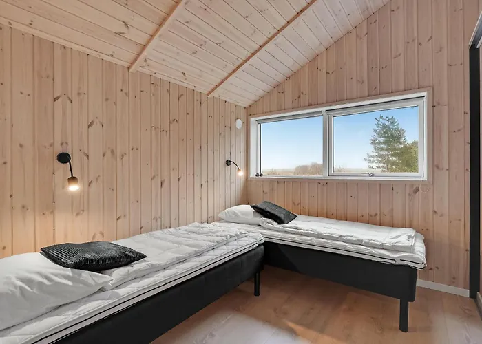 4 Bedroom Stunning In *